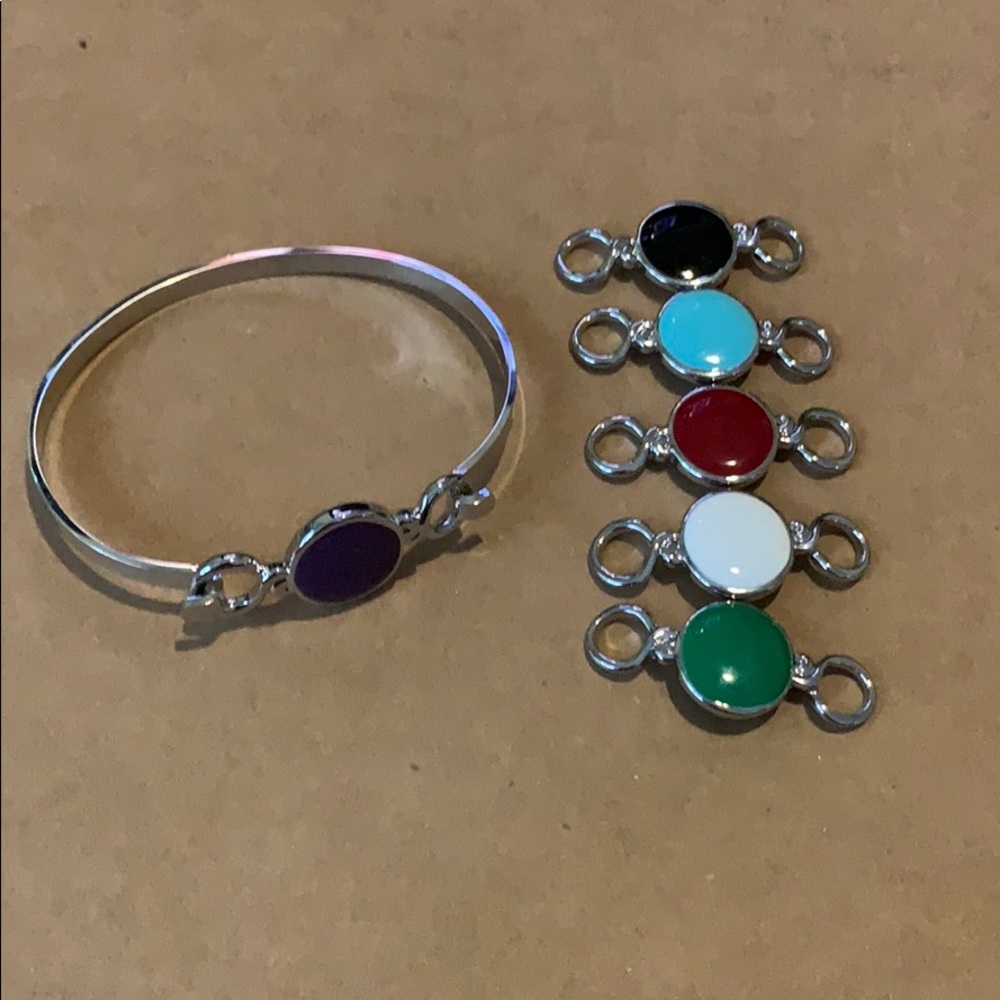 Bracelet